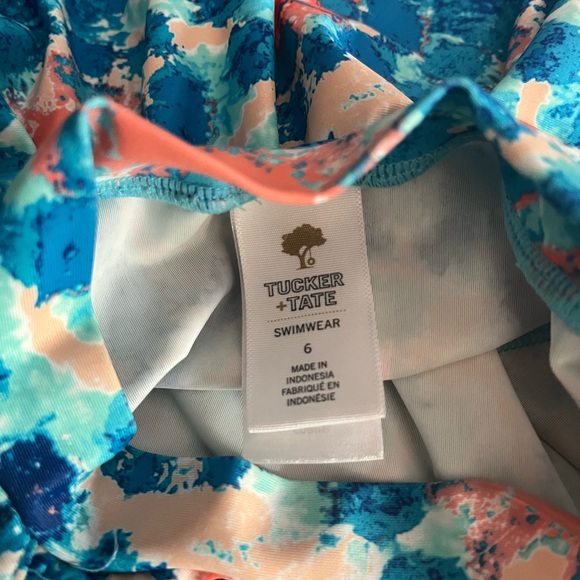 Tucker + Tate Rashguard - Picture 6 of 7